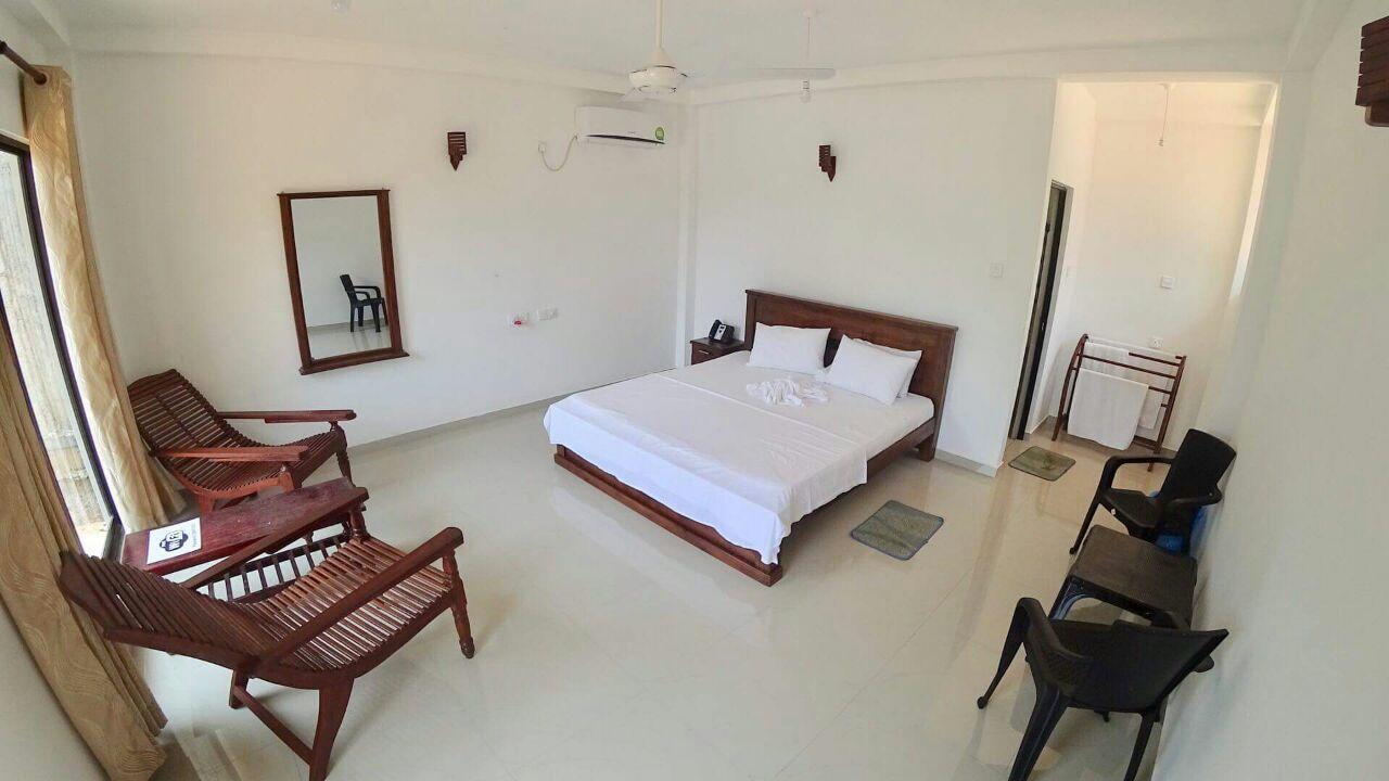 Dolphin Cottage Mirissa Luaran gambar